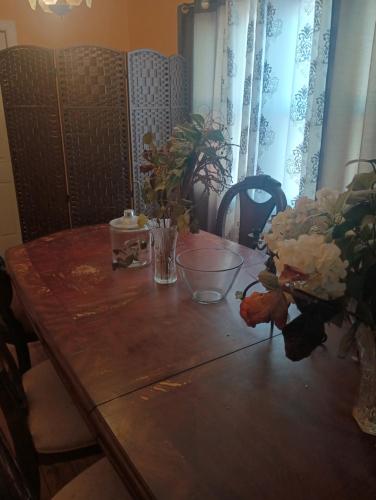 Country Space 22016358 — Rosedale