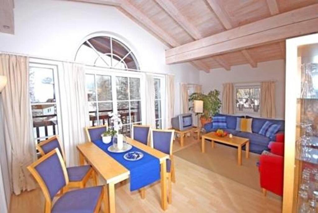 Appartements Pension Blaickner Mag. Jörg Blaickner — 4-Star Luxury Hotel in Neukirchen Am Grossvenediger, Austria