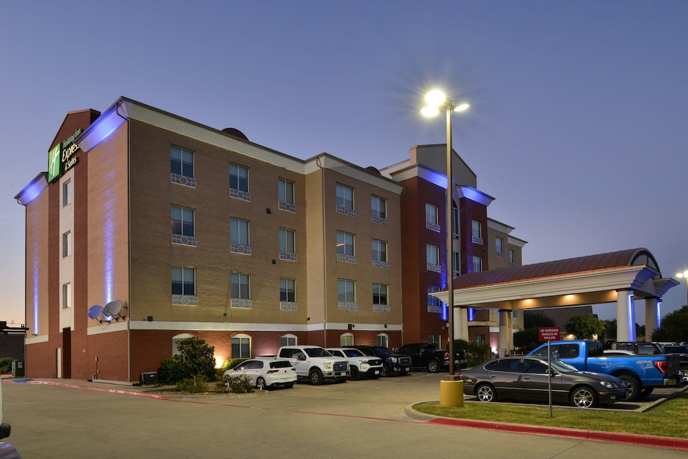 Holiday Inn Express Hotel & Suites Royse City by IHG - photo 61