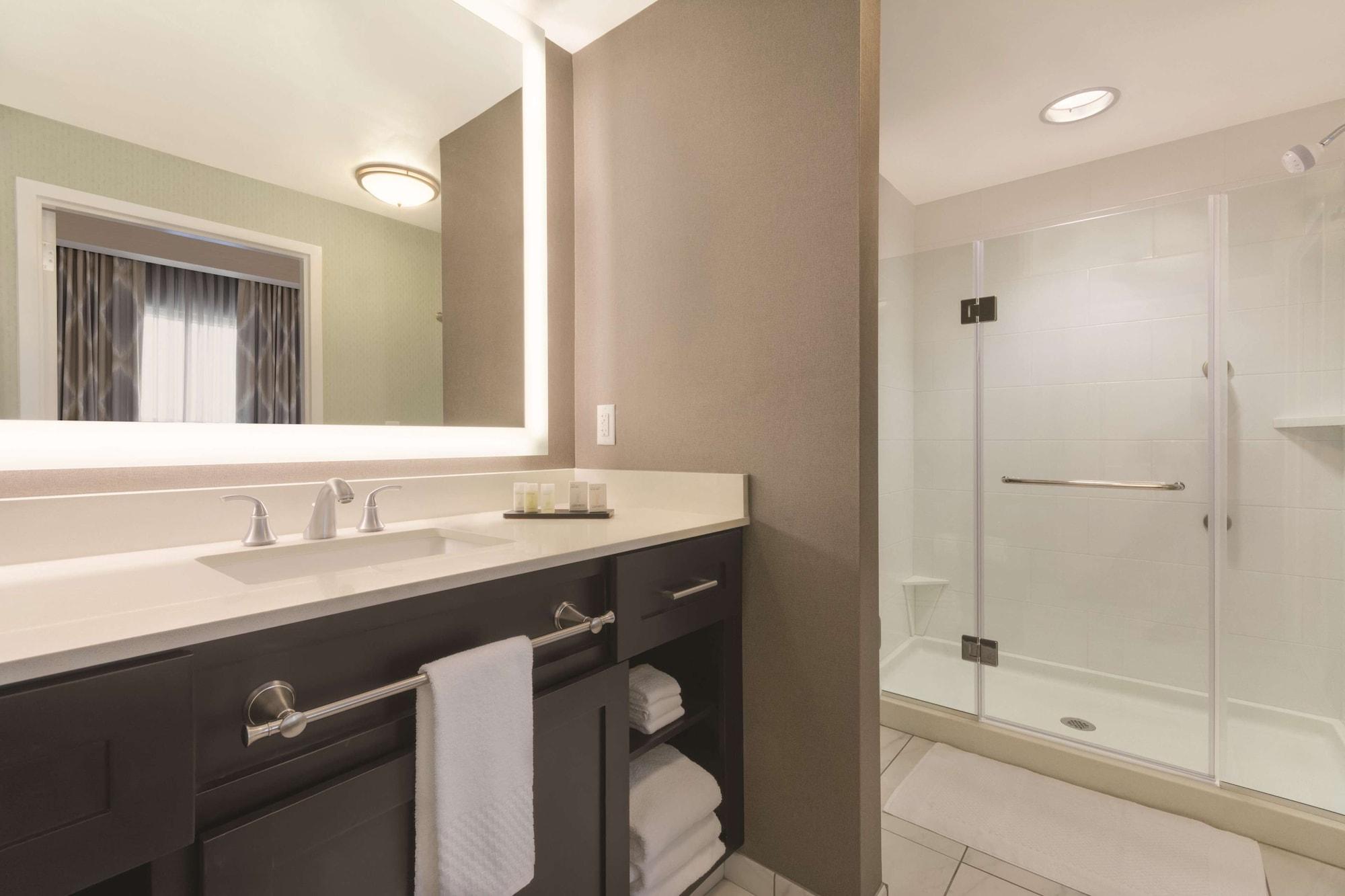 Embassy Suites by Hilton Tuscaloosa Alabama Downtown - photo 30