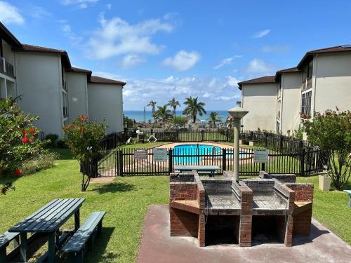 Topanga 18 Uvongo — 4-Star Luxury Hotel in Margate, South Africa