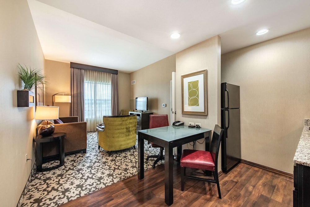 Homewood Suites by Hilton Oxnard Camarillo - photo 30