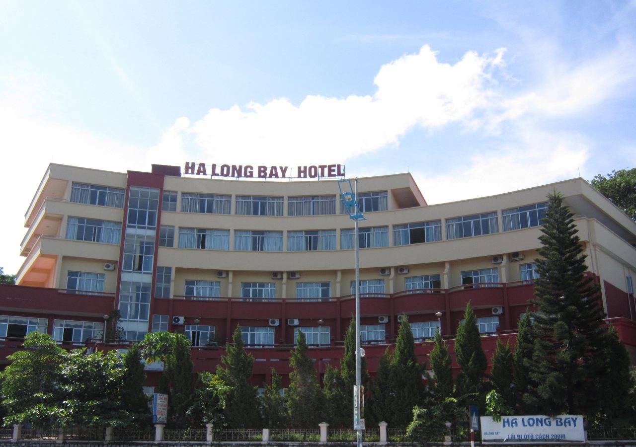 Halong Bay - carbon neutral hotel in Hanoi