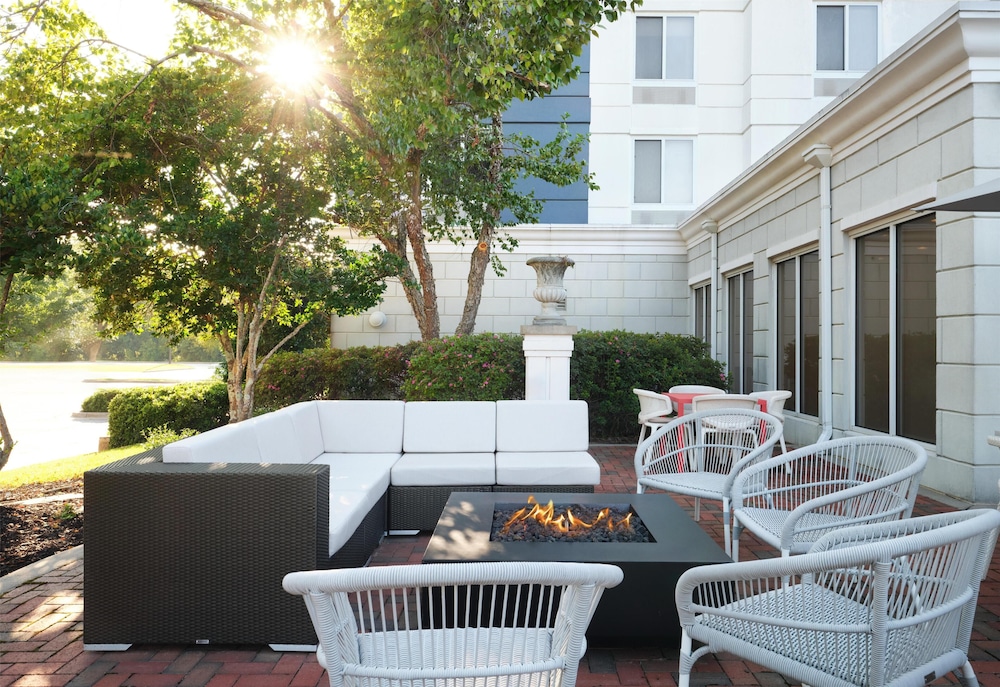 Hilton Garden Inn Meridian - photo 41
