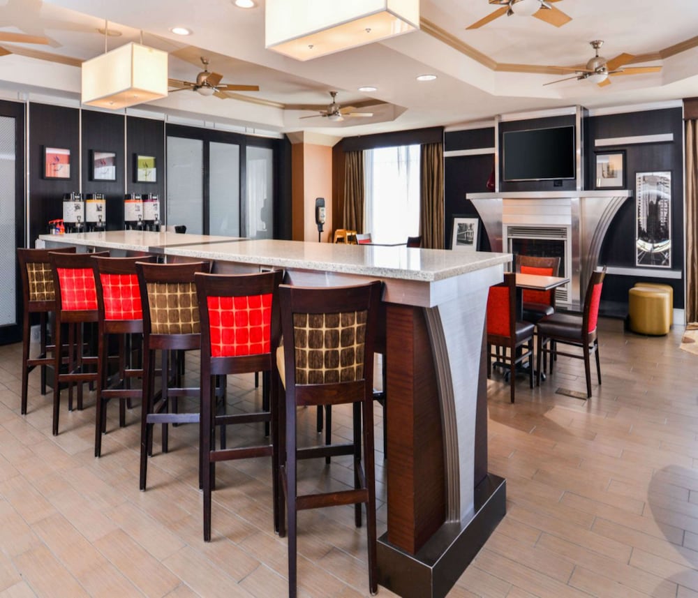 Hampton Inn & Suites San Francisco Burlingame Airport South - photo 46