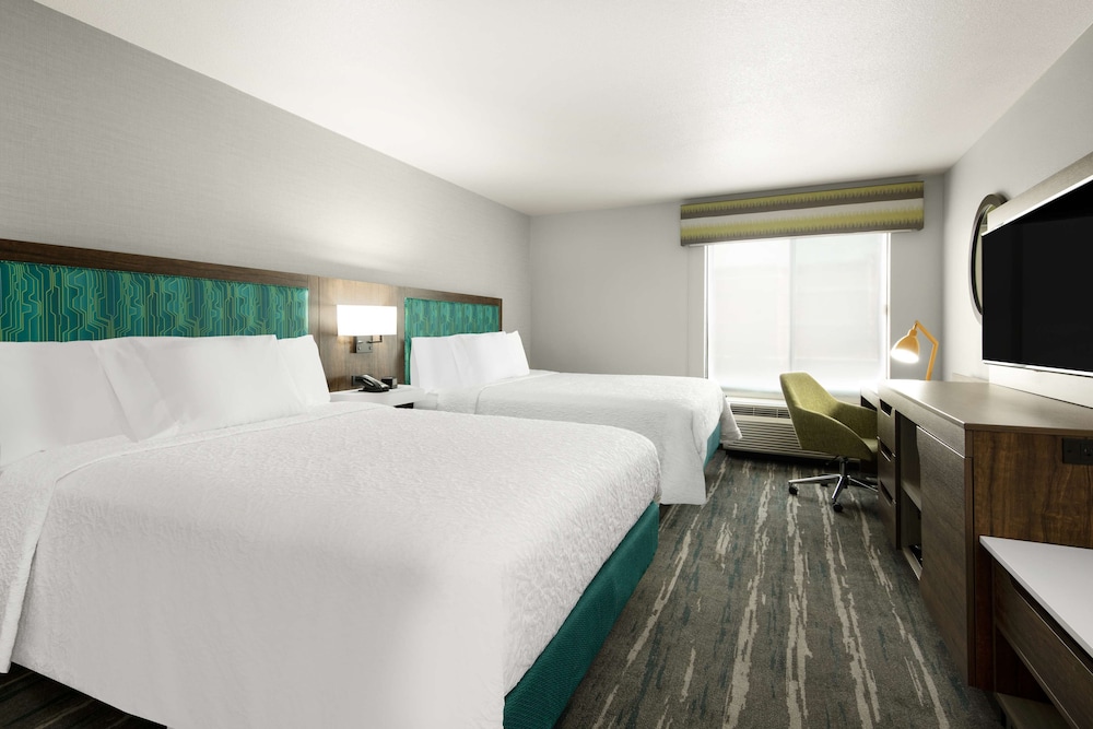 Hampton Inn & Suites Las Vegas Henderson - photo 11