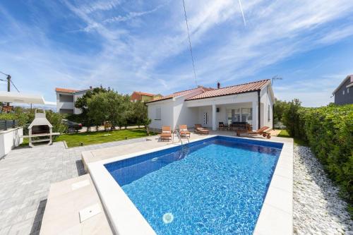 Jandro in Vir, Croatia