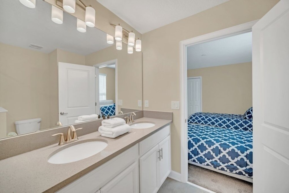 Ultimate 9 Champions Gate Resort Property With Spa 9 Bedroom Villa by RedAwning Kissimmee - photo 45