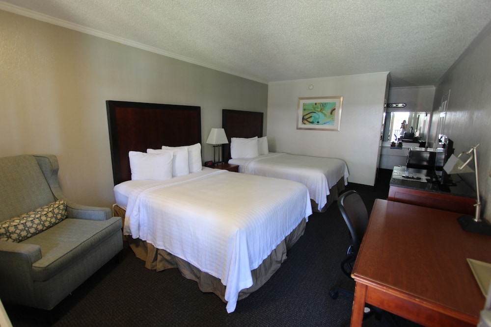 At Home Inn & Suites - photo 19