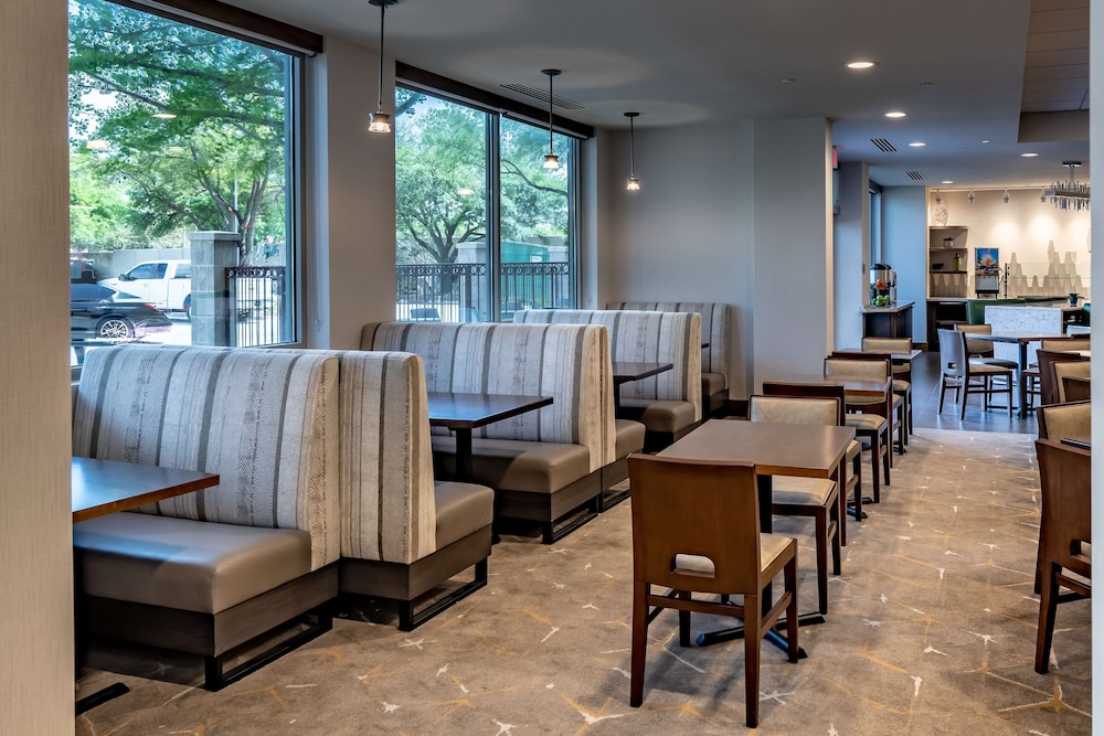 DoubleTree by Hilton Dallas Farmers Branch - photo 26