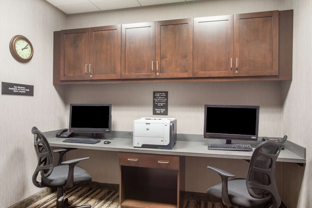 Hampton Inn Philadelphia Voorhees - photo 32