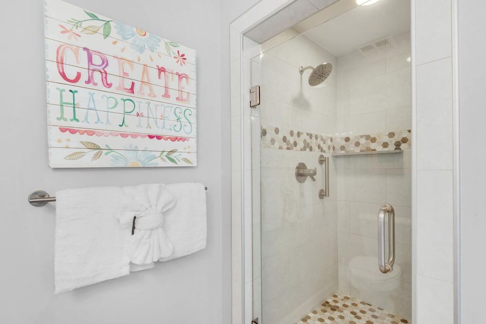 Silver Beach Towers 1205 East - photo 16