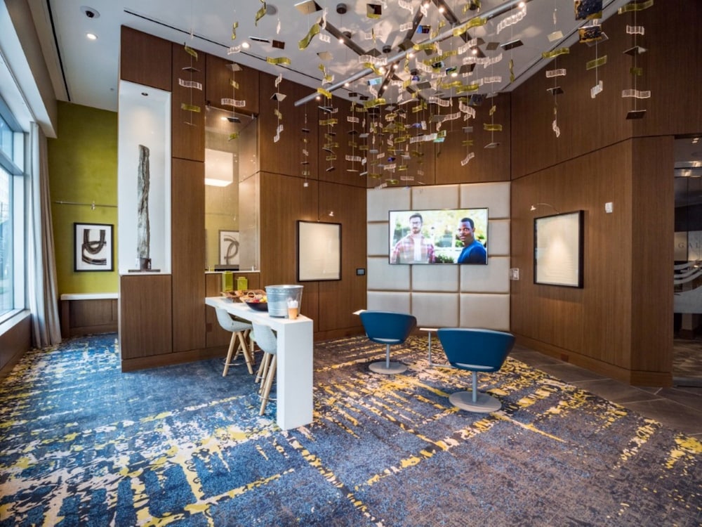 Bluebird Suites near Chevy Chase - photo 29