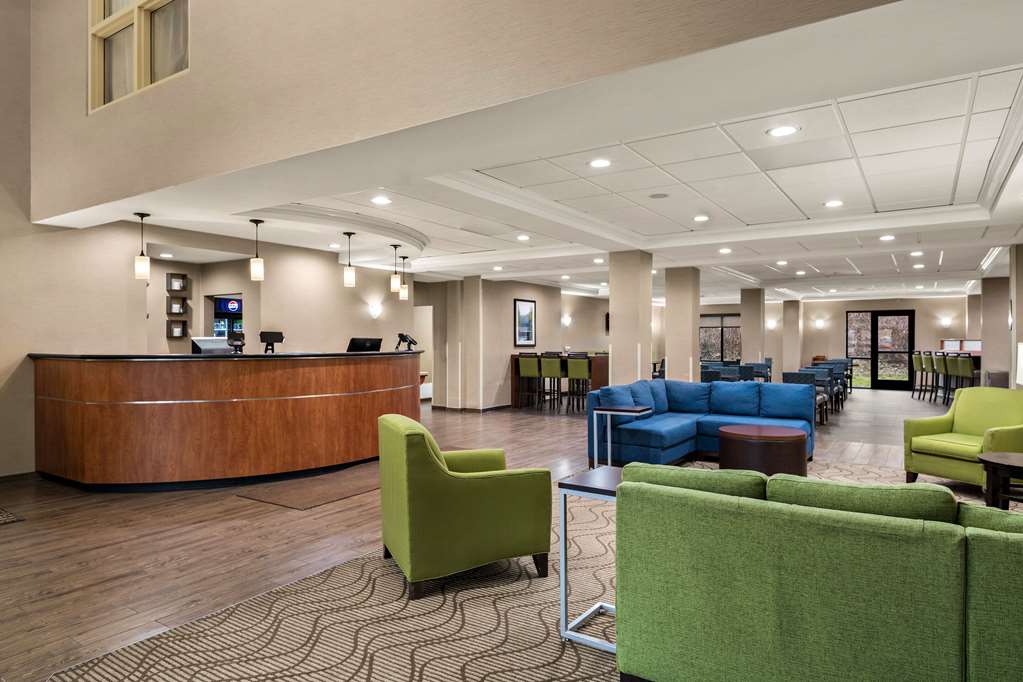 Comfort Suites Hummelstown Hershey - photo 2