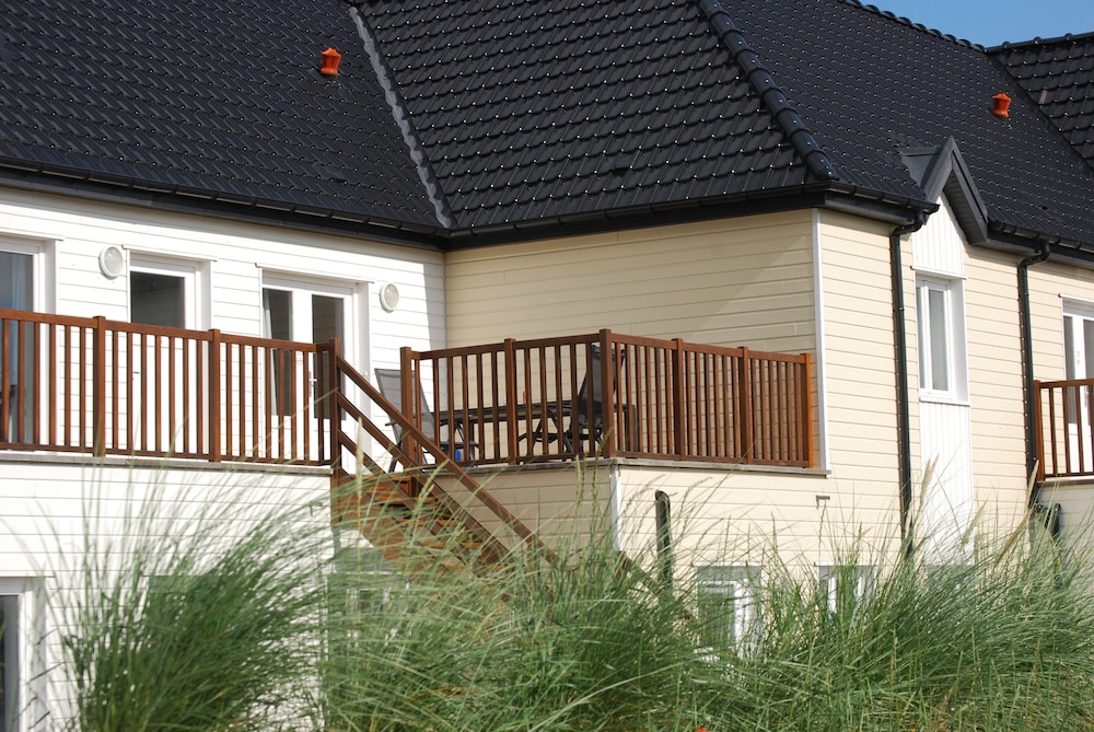 Evancy Oye Plage - carbon neutral hotel in Oye-Plage