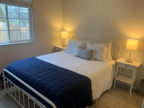 Charming Downtown Cottage — 4-Star Luxury Hotel in Grass Valley, United States
