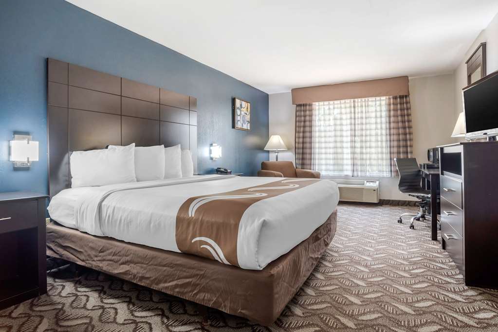 Quality Suites Baton Rouge East Denham Springs - photo 41