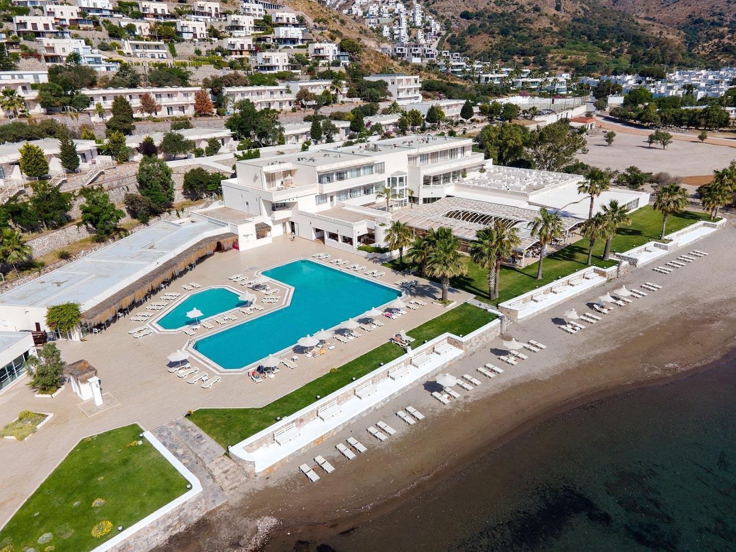 Club Sardinia — 4-Star Luxury Hotel in Bodrum, Turkey