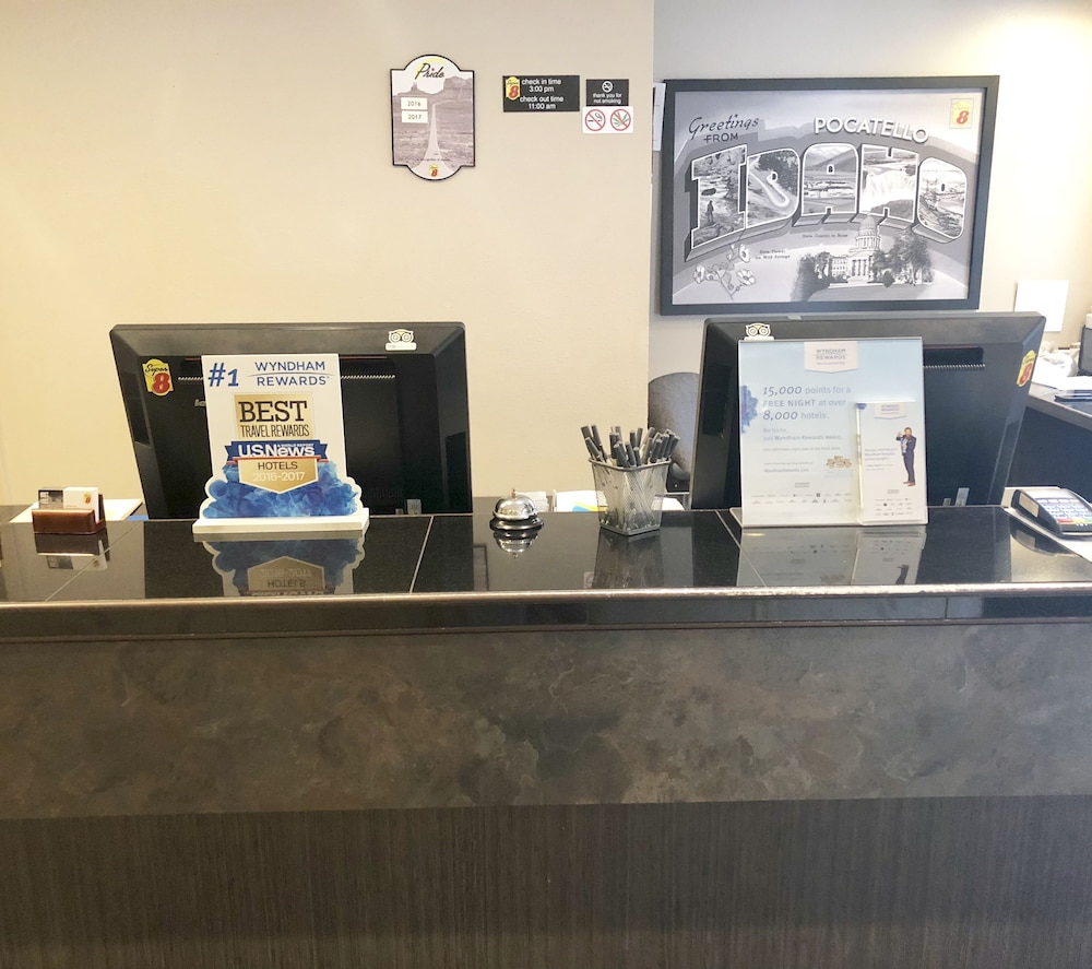 Super 8 by Wyndham Pocatello - photo 3