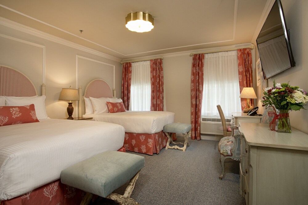 Old Town Bluffton Inn - photo 7