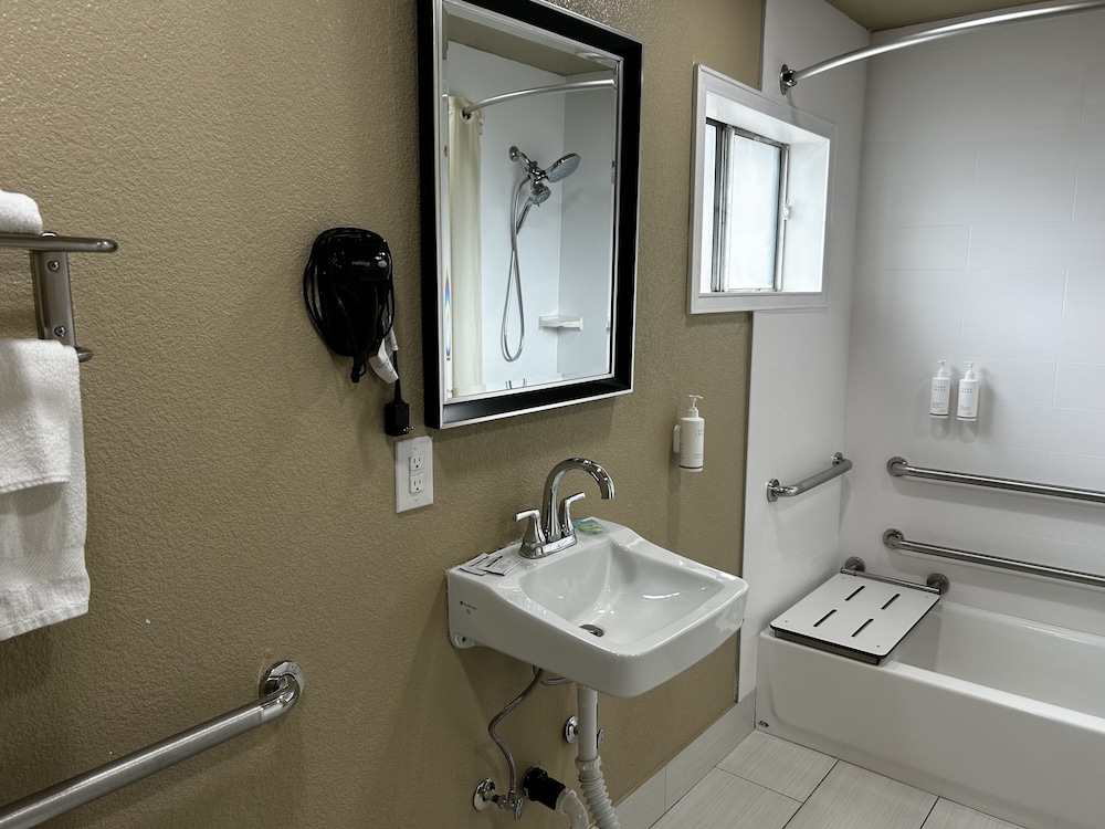 Heritage Inn Yosemite Sonora - photo 40