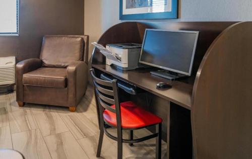 My Place Hotels Chicago West North Aurora - photo 23