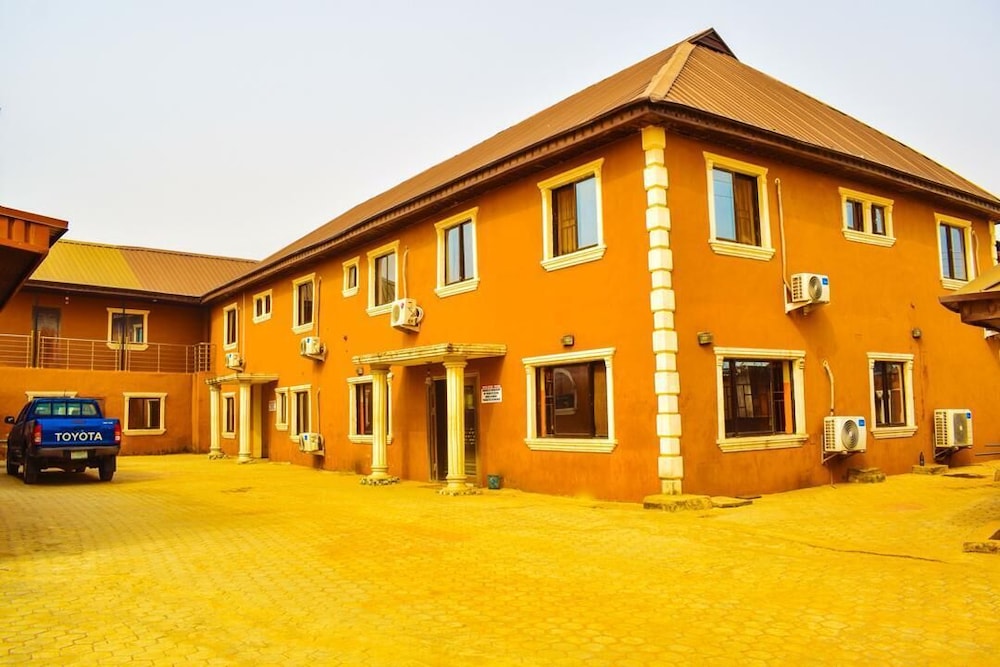 Marrimatt Hotels in Ikorodu, Nigeria