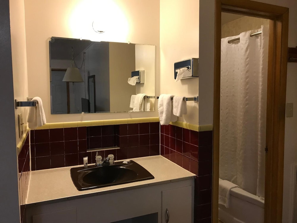 Motel Grand - photo 37