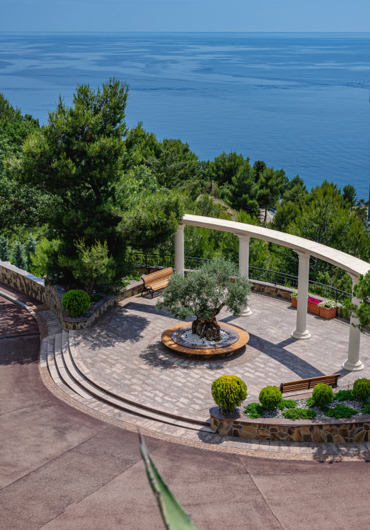 Krimskiy Briz — Yalta — photo 5