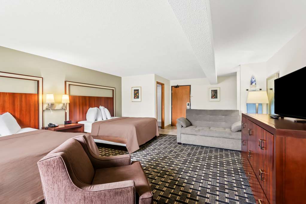 SureStay Hotel by Best Western Manchester - photo 22