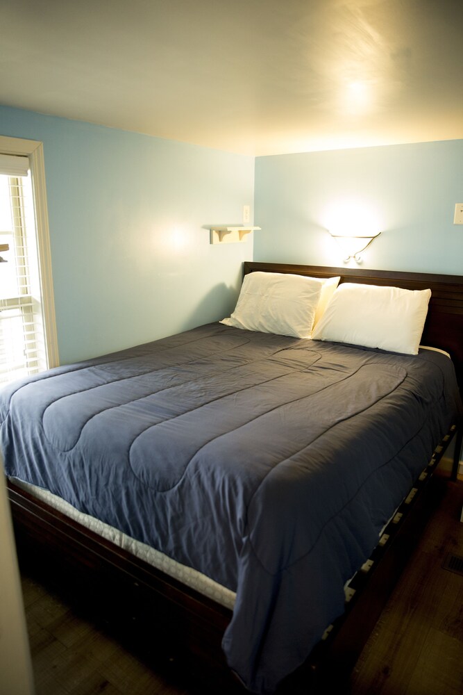 Indiana Beach Accommodations - photo 7