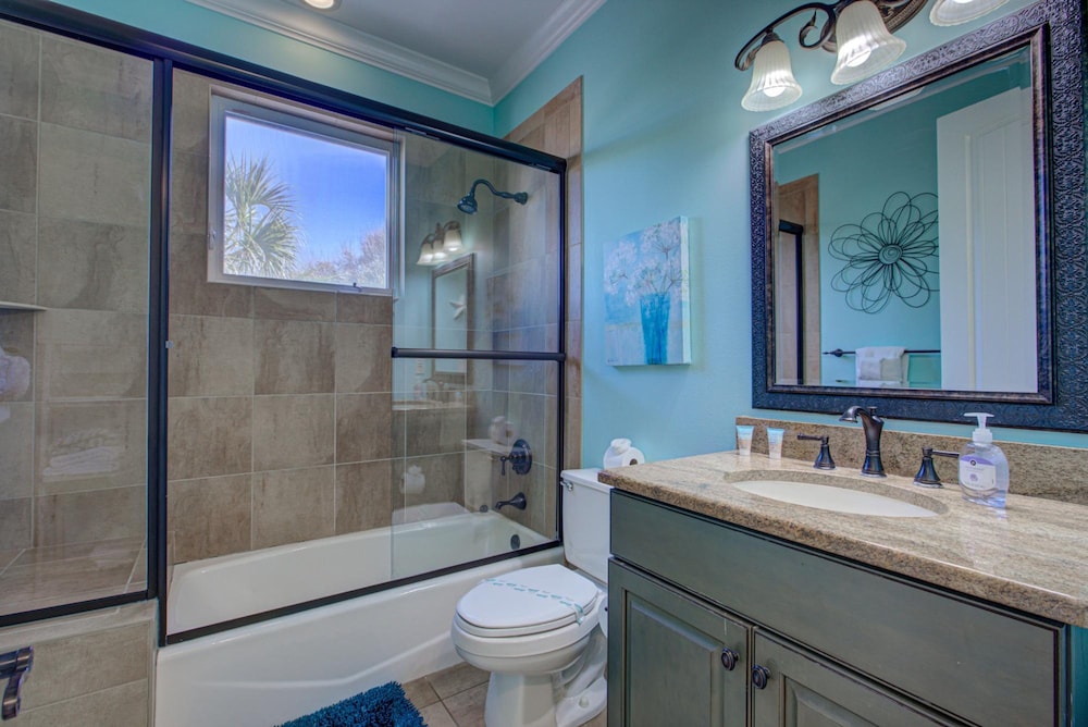 Anna Maria Island Beach Palace - photo 42
