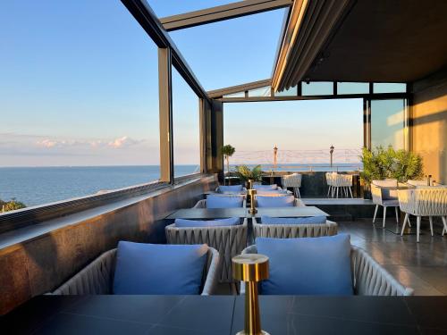 Hotel Cosmos — hotel in Eforie Sud