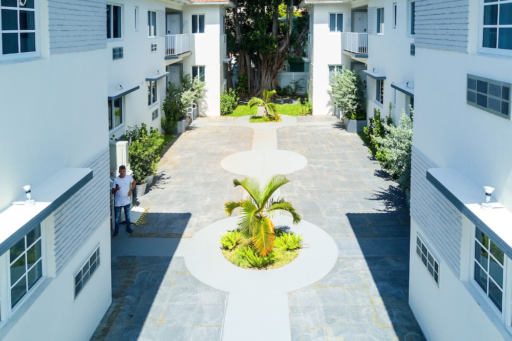 Sogno di Mare Hotel Apartment - photo 4