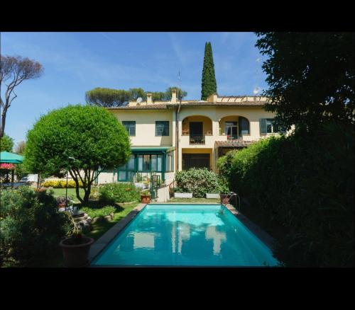 Villa Mara Appia antica — 4-Star Luxury Hotel in Rome, Italy