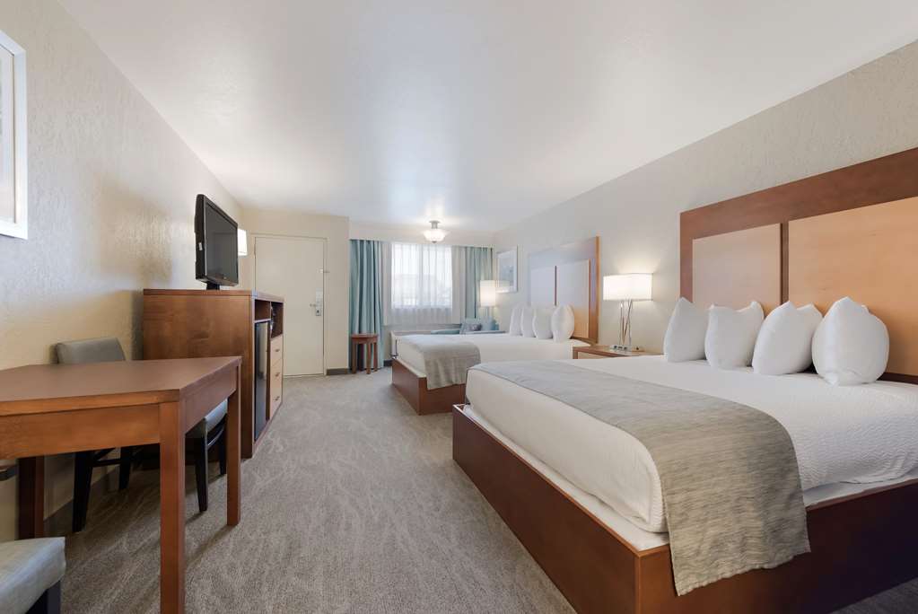Best Western Foothills Inn - photo 20