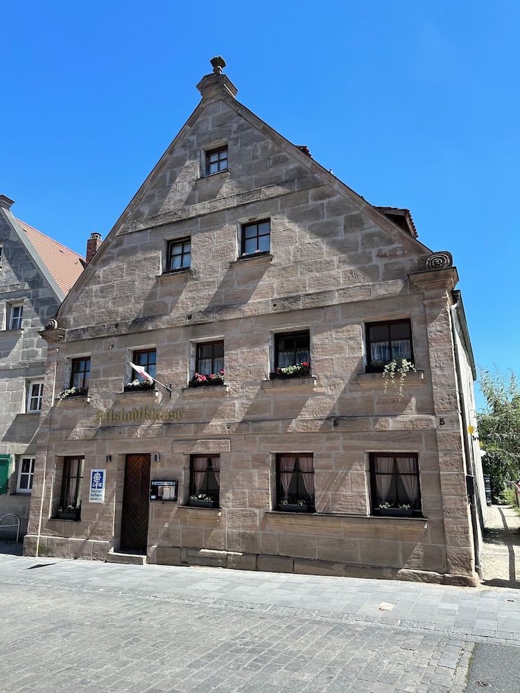 Altstadtpension Zirndorf — hotel in Zirndorf