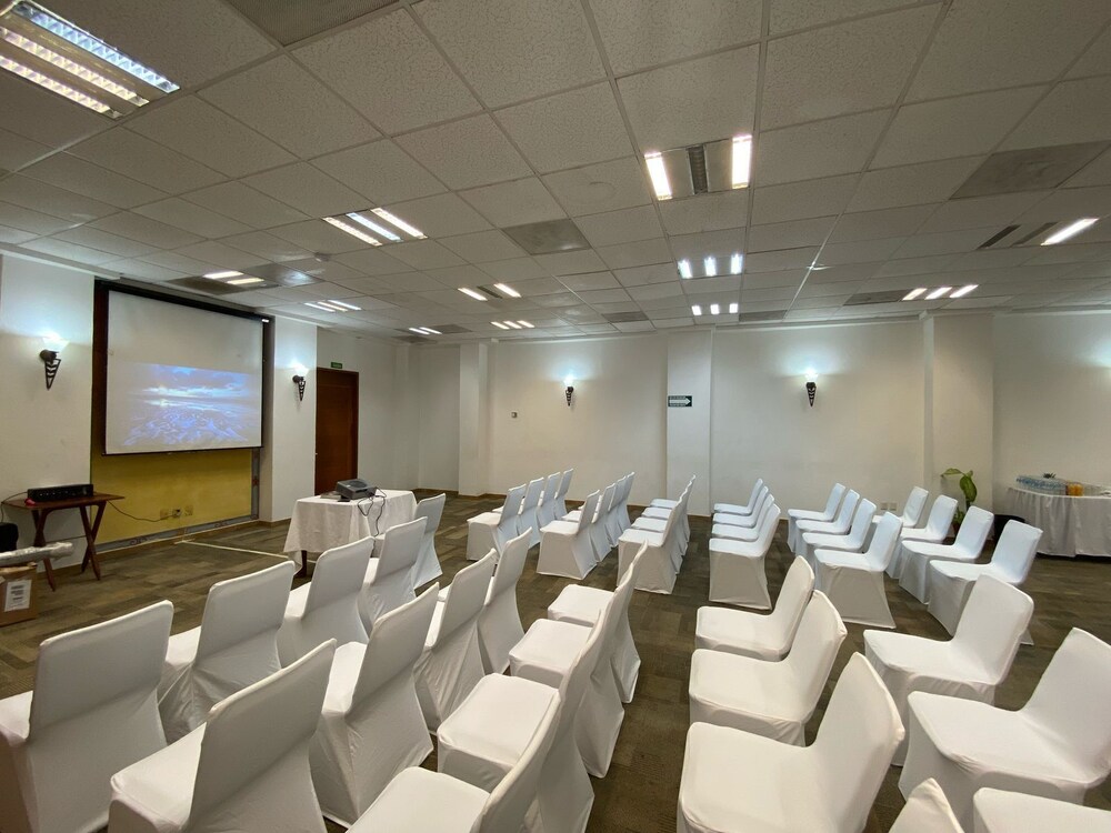 Hotel Pez Vela in Manzanillo, Mexico