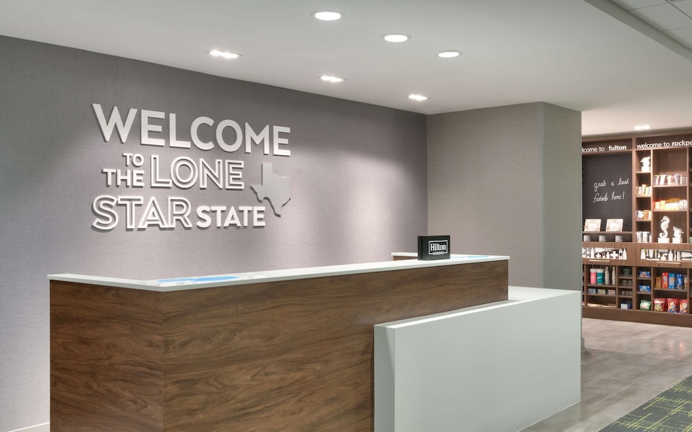 Hampton Inn & Suites Rockport Fulton - photo 5