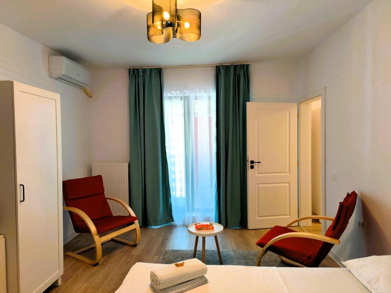 At the Top Plaza Studio 2 - last minute hotel in Bucharest