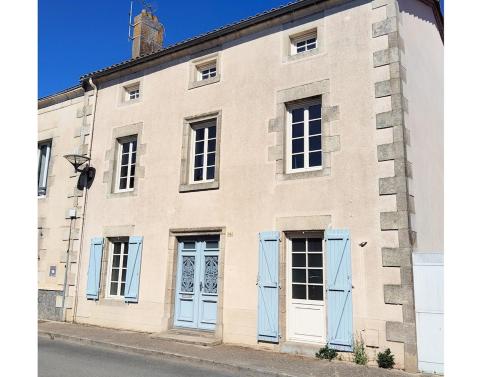 Gîte de l'Église de la Pommeraie — hotel in La Pommeraie-Sur-Sevre
