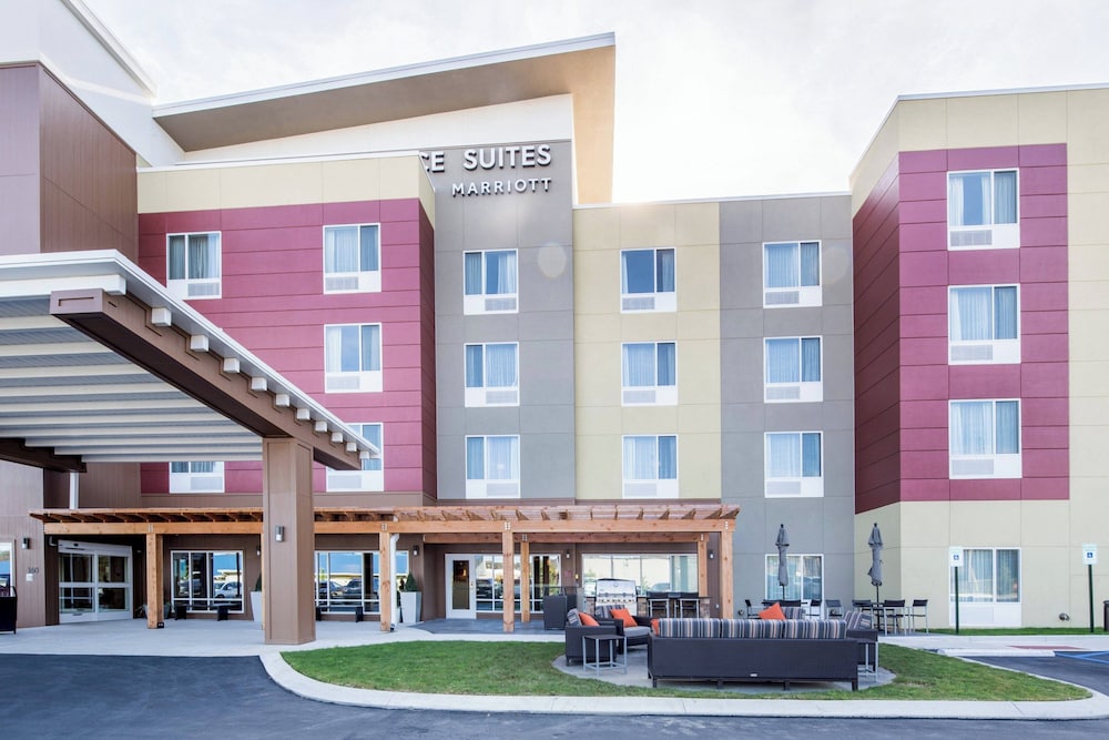 TownePlace Suites by Marriott Cleveland - photo 35