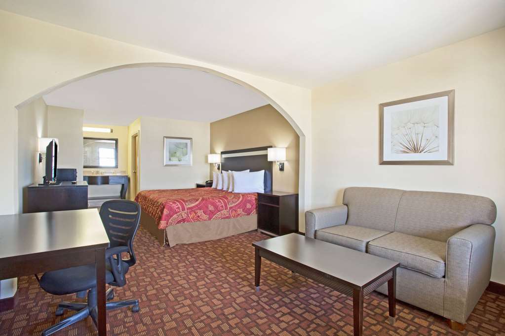 Days Inn By Wyndham Hammond — Hammond