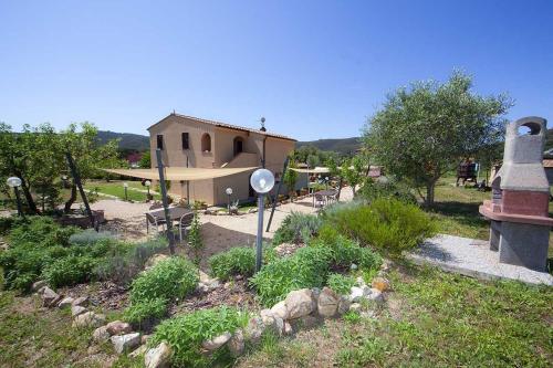 Villa Aiali — 4-Star Luxury Hotel in Marina Di Campo, Italy