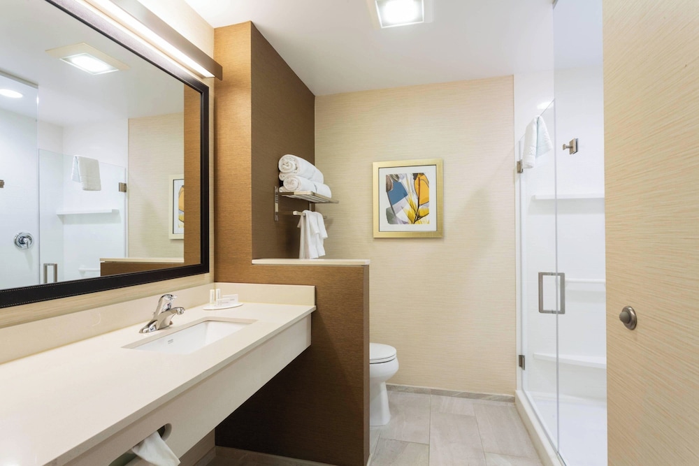 Fairfield Inn & Suites by Marriott Fort Lauderdale Downtown - photo 11