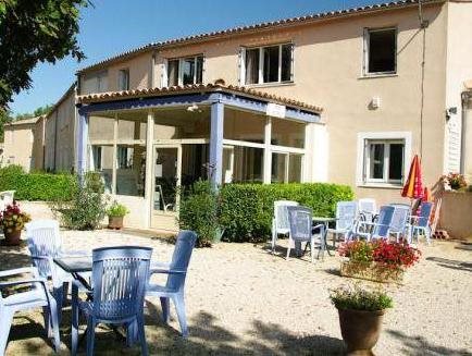 Hotel Restaurant Les Lavandins Saint Christol — Saint Christol Les Ales