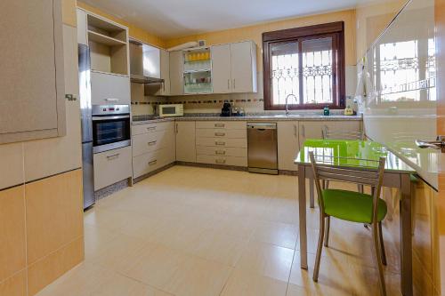 Villa Viana — 4-Star Luxury Hotel in Rute, Spain