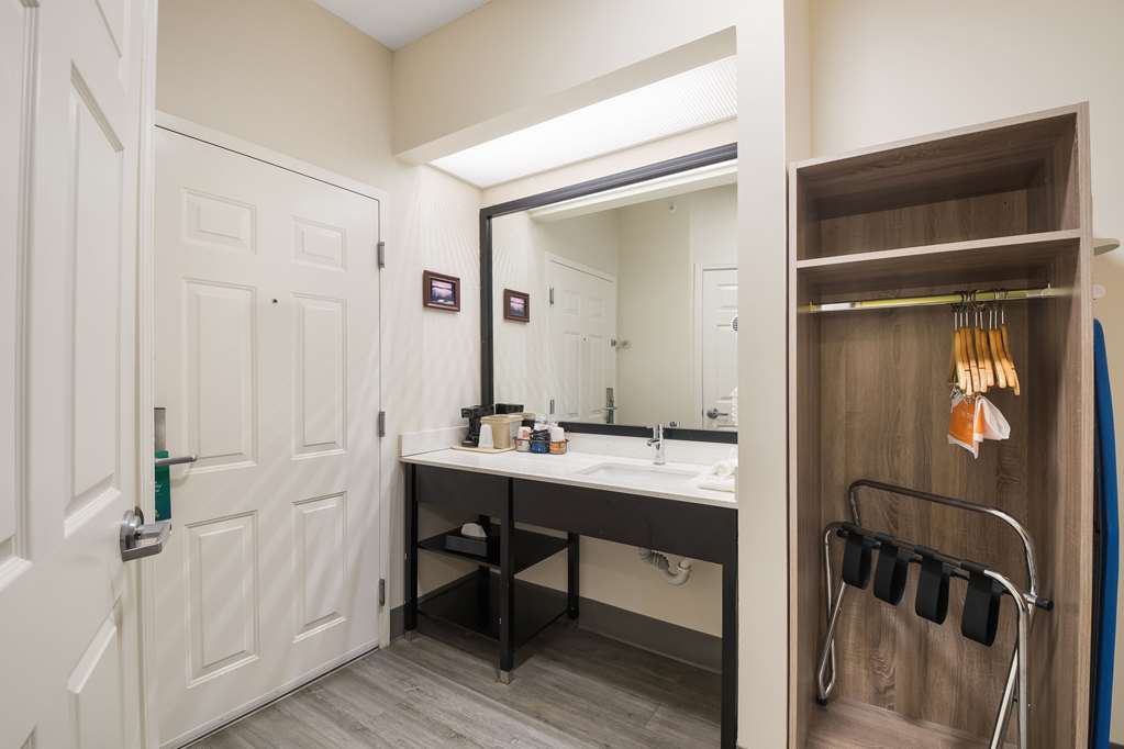 Quality Inn Alcoa Knoxville - photo 13