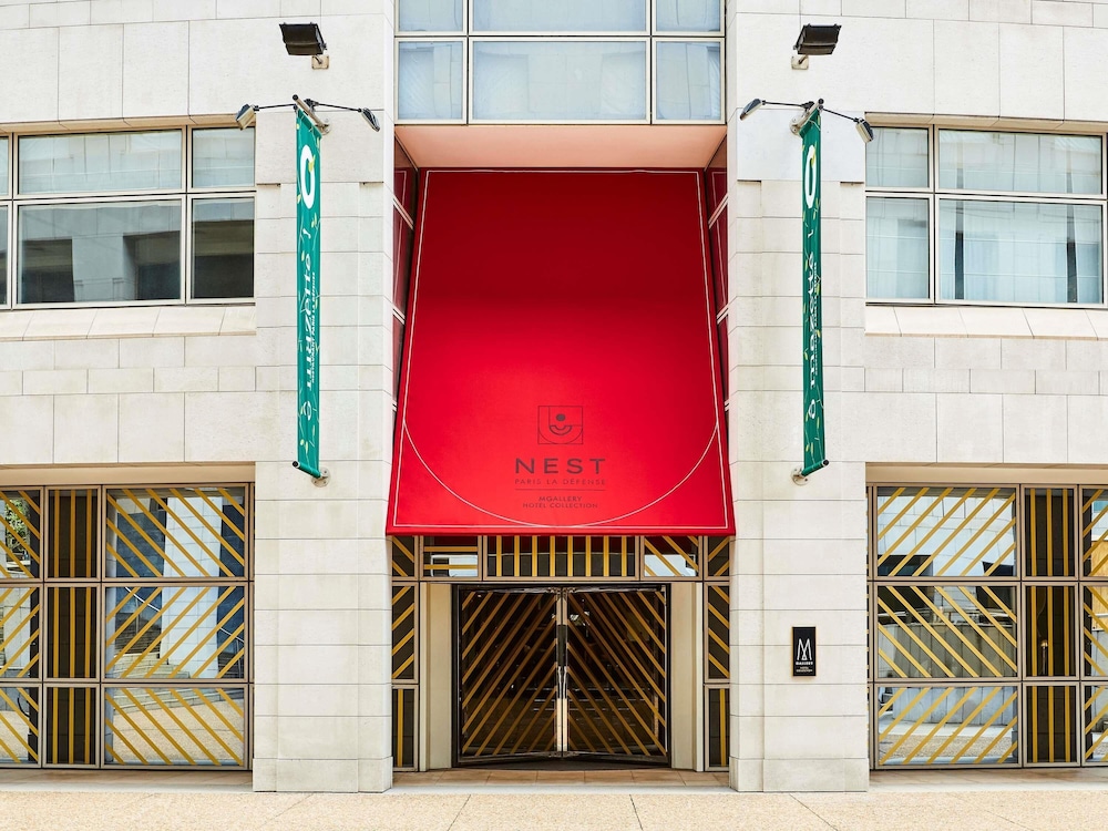 Nest Hotel Paris la Défense MGallery Collection — 5-Star Luxury Hotel in Puteaux, France