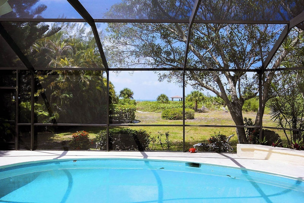 Rue Belle Mer in Sanibel, United States